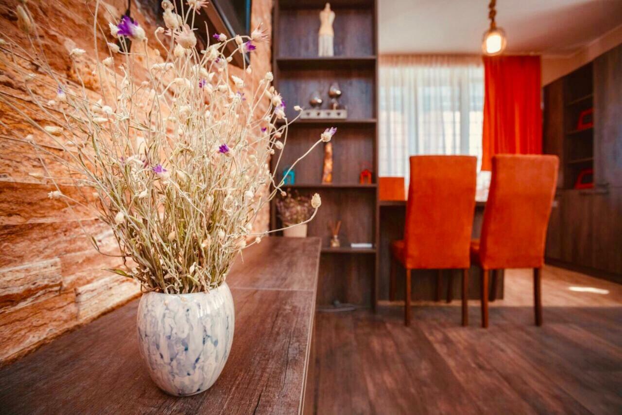 Mariele Apartment In The Heart Of Old Tbilisi Buitenkant foto